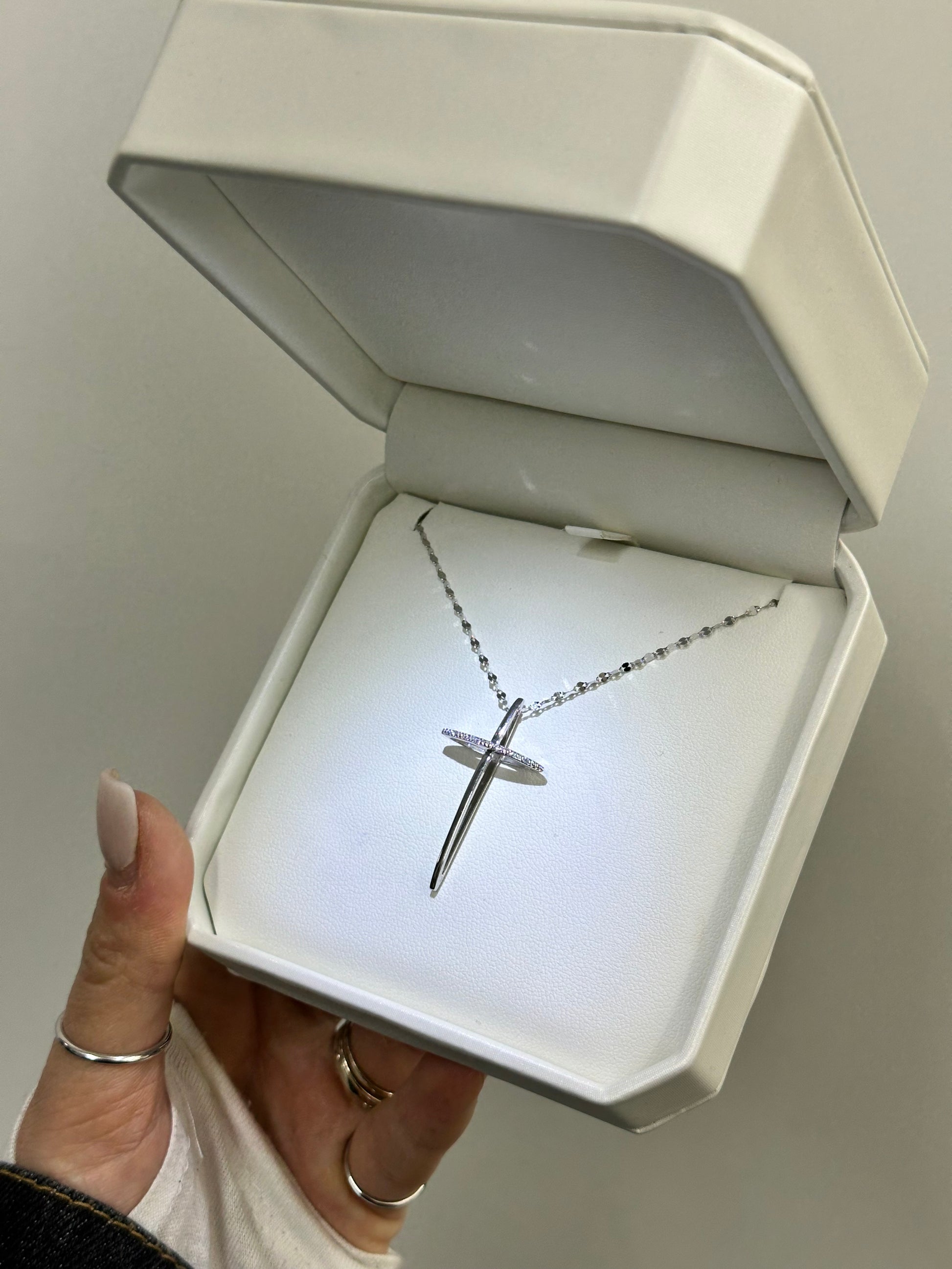 COLLANA CROCE ORO 18KT CON DIAMANTI