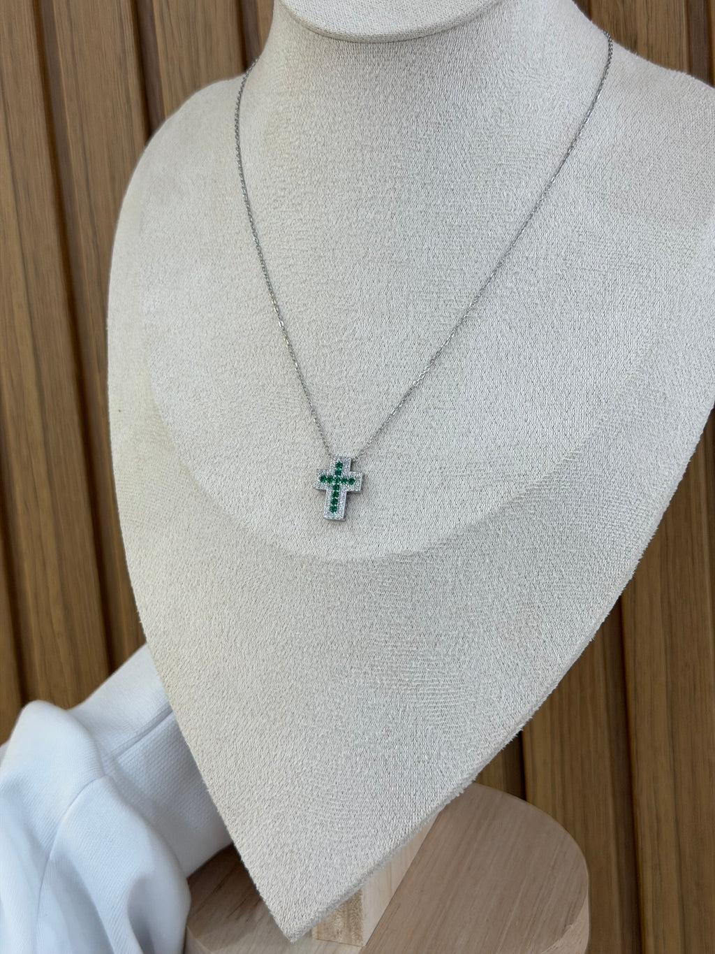 COLLANA CROCE AMIE ZIRCONI VERDI