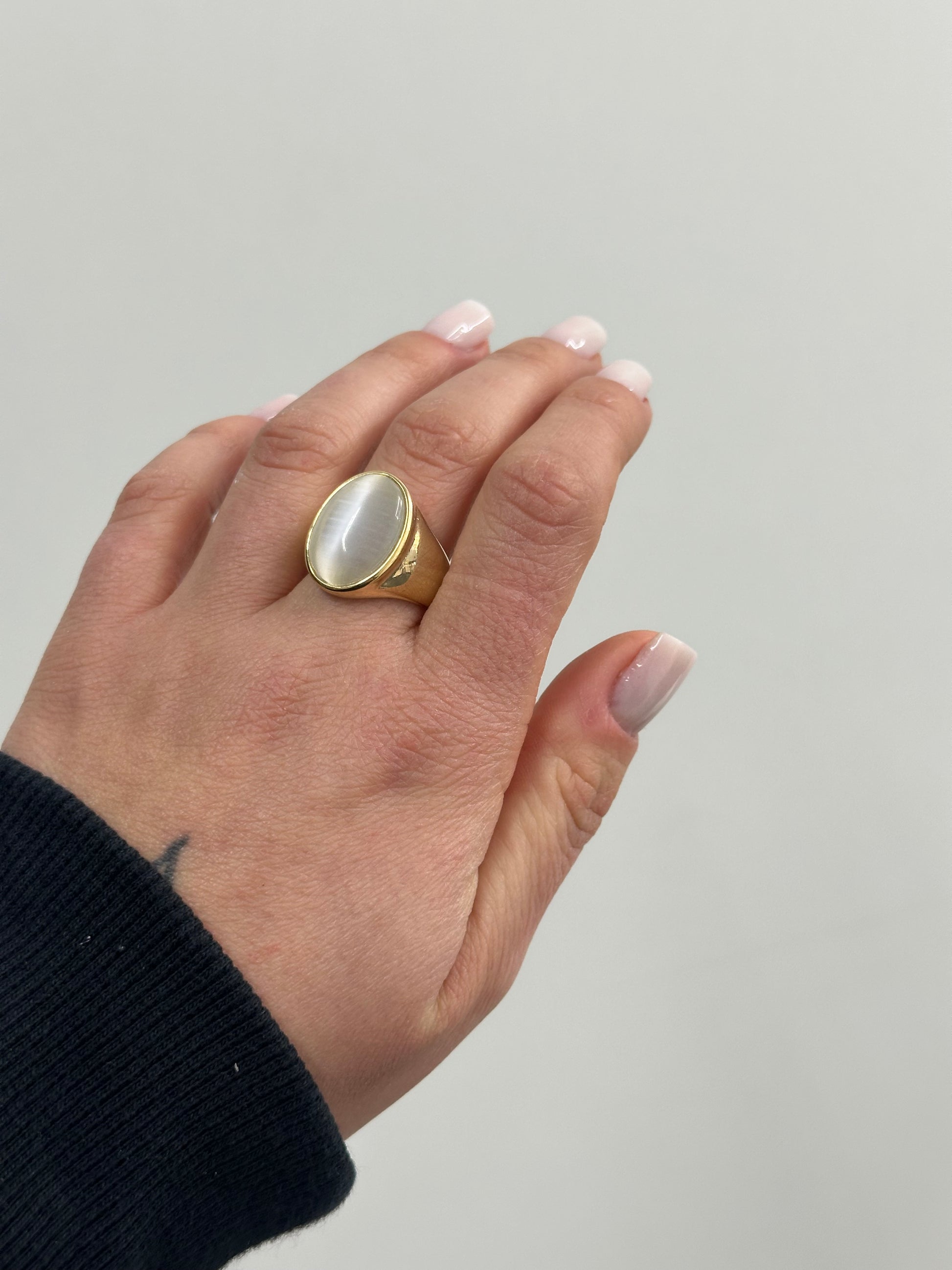 ANELLO OVALE PIETRA CABOCHON