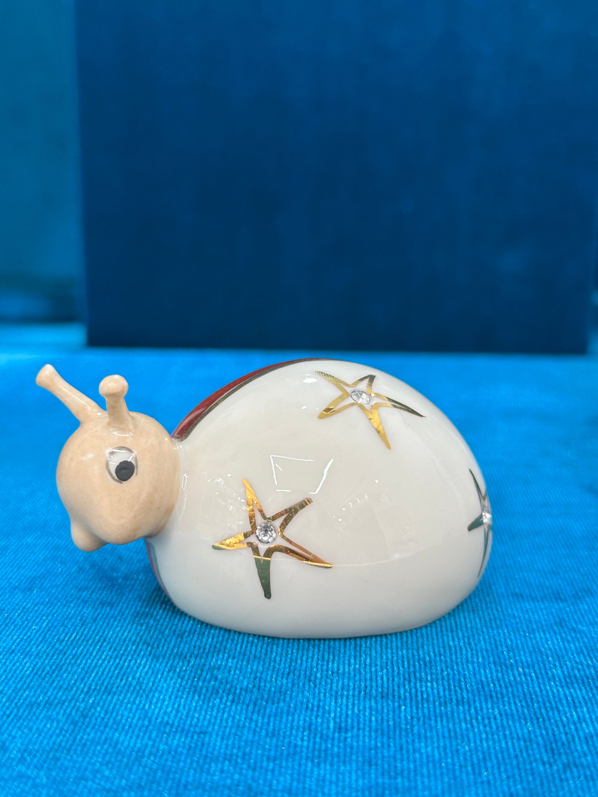 COCCINELLA IN CERAMICA DI CAPODIMONTE