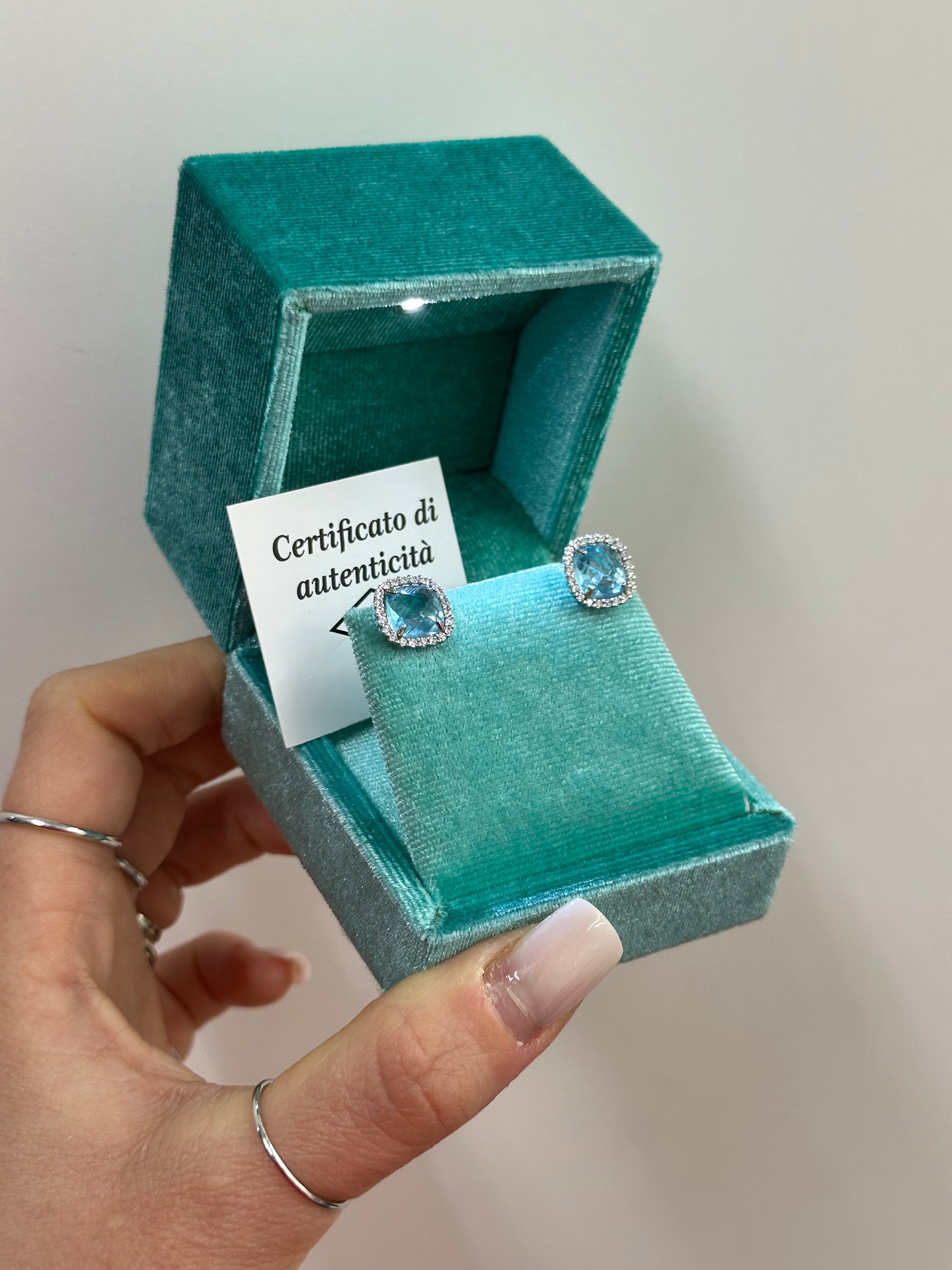 ORECCHINI ORO 18KT CON ZIRCONI