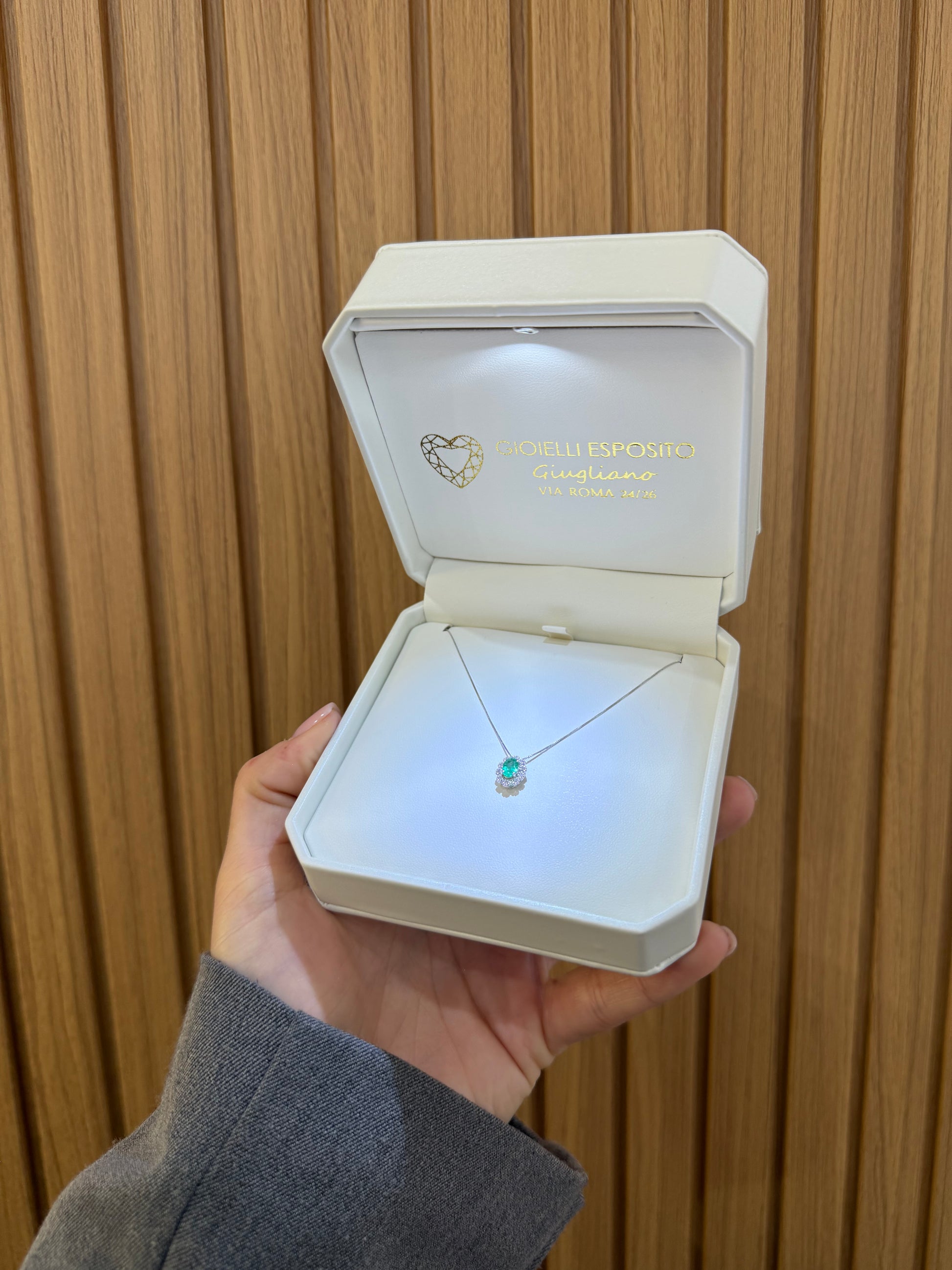 COLLANA KATE ORO 18KT CON DIAMANTI E SMERALDO