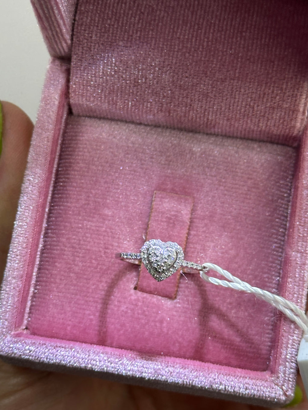 ANELLO CUORICINO ORO 18KT CON DIAMANTI