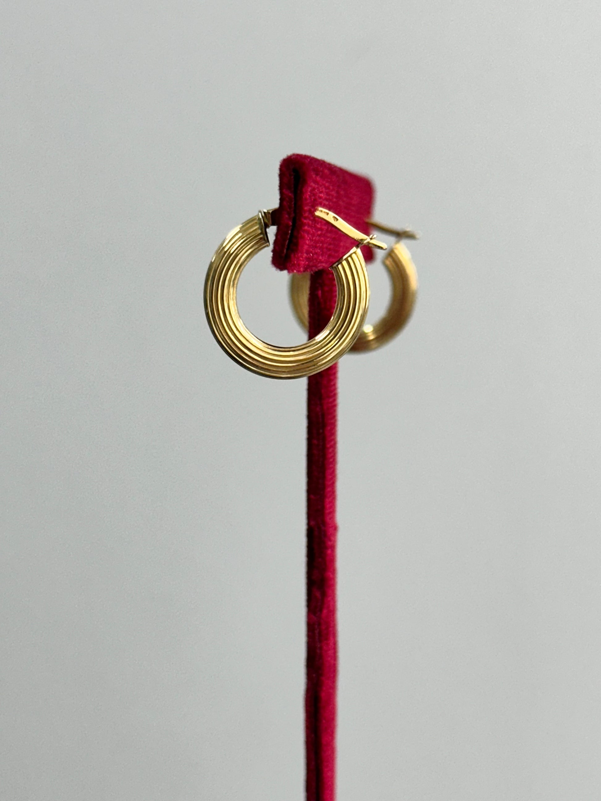 CERCHIETTI CON LAVORAZIONE ORO 18KT