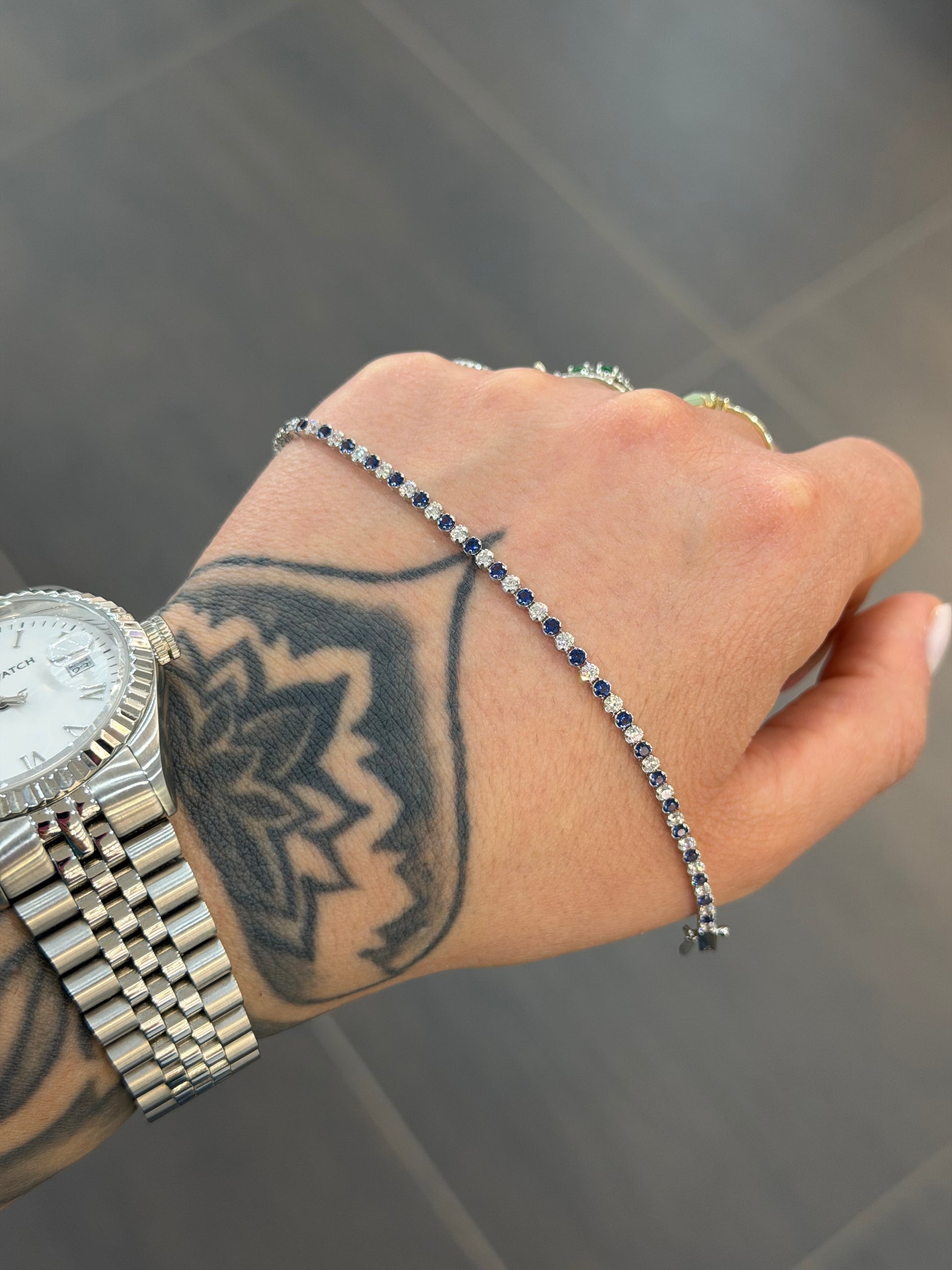 BRACCIALE TENNIS IN ORO 18KT BIANCO E BLU