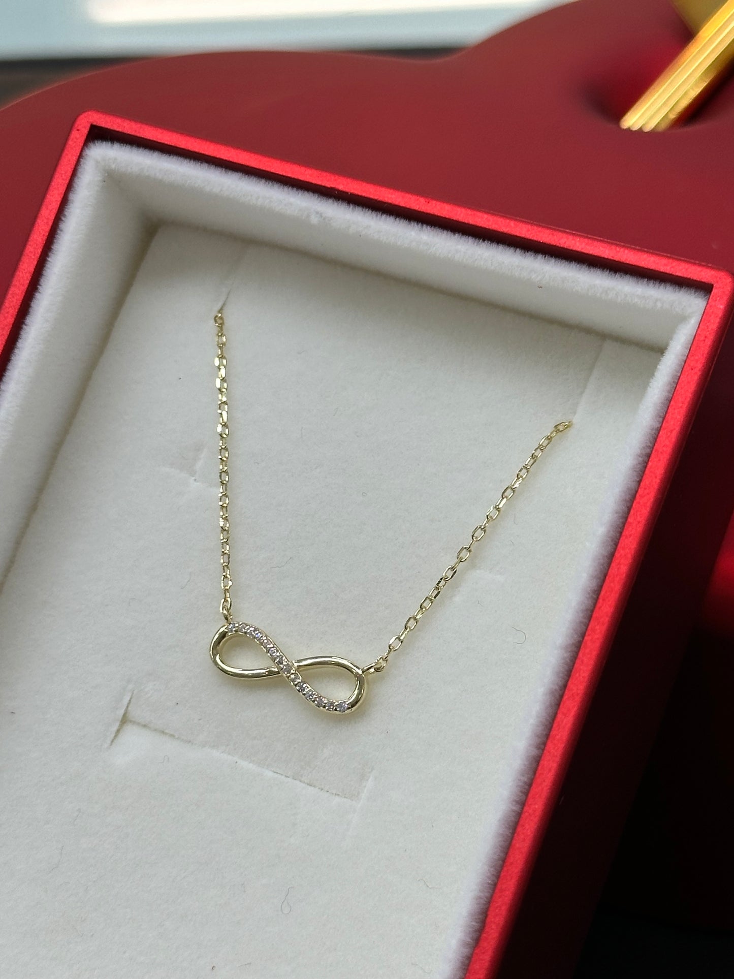 BOX CUPIDO CON COLLANA INFINITO SIMPLE GOLD