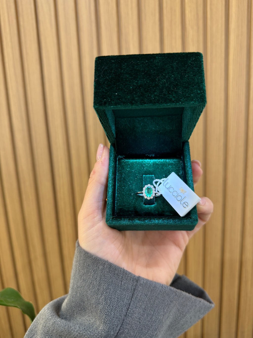 ANELLO KATE ORO 18KT CON DIAMANTI