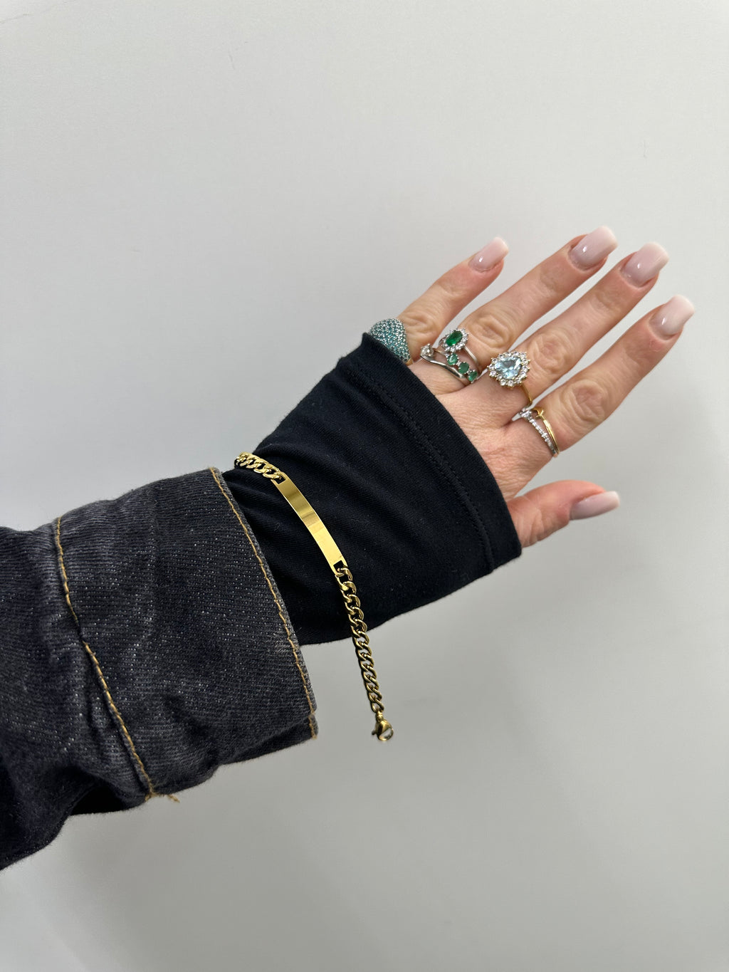 BRACCIALE TARGHETTA ACCIAIO CON DORATURA