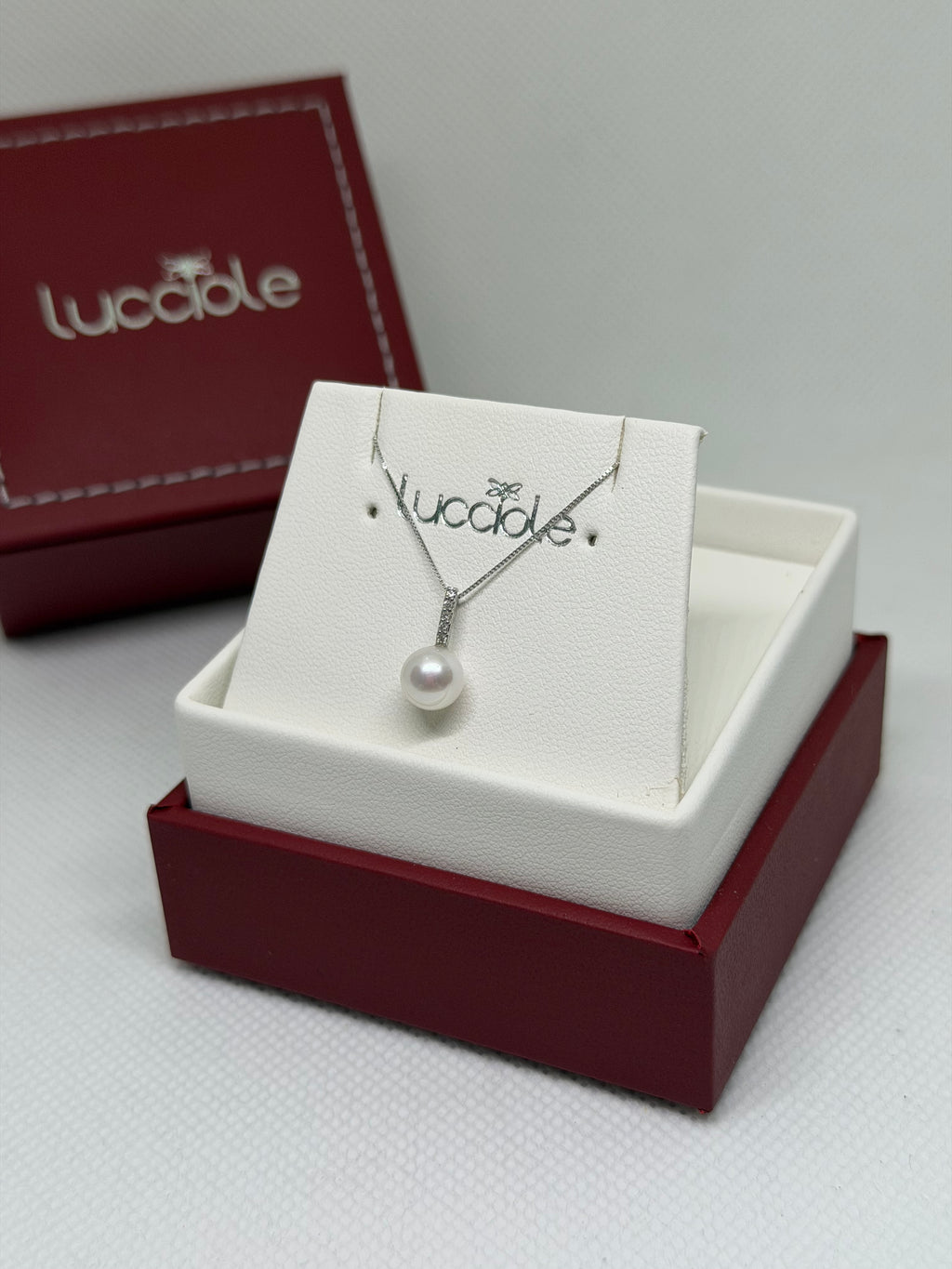 COLLANA ORO 9 CARATI CON PERLA BIANCA ORIGINALE E DIAMANTI LUCCIOLE