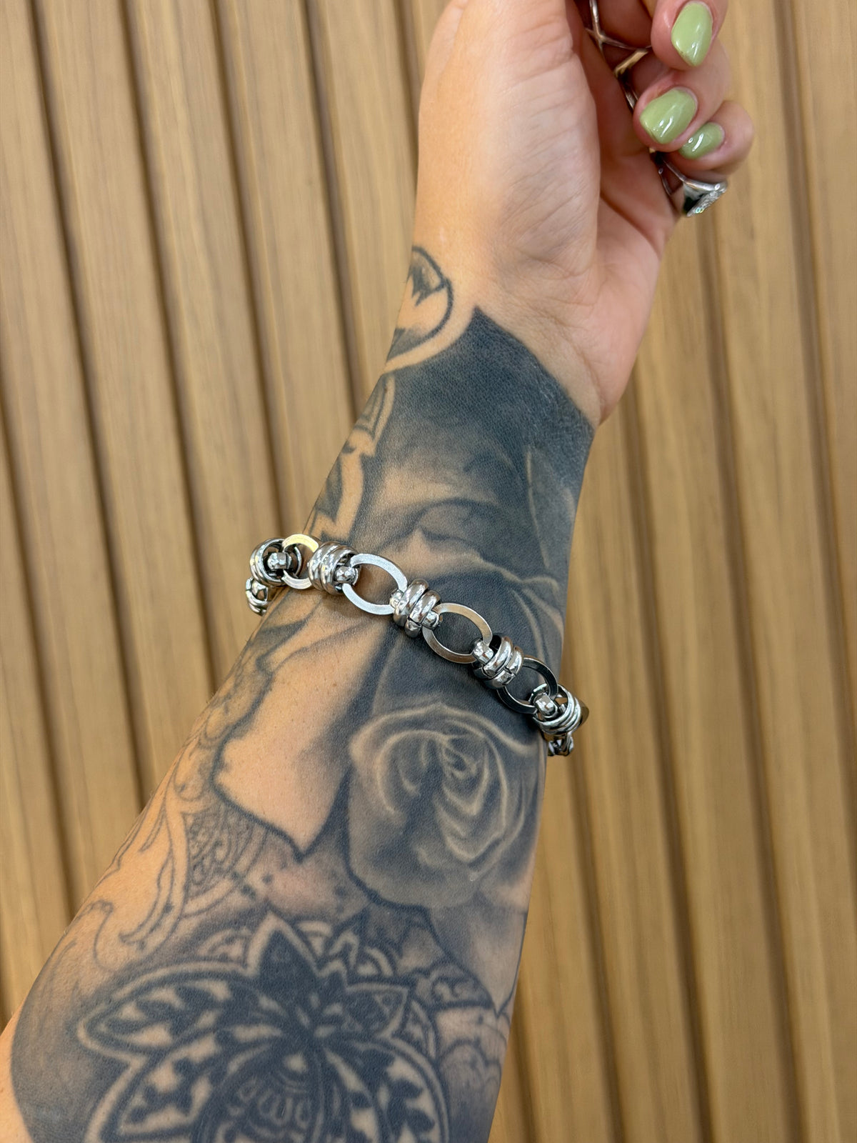 BRACCIALE STRONG IN ACCIAIO