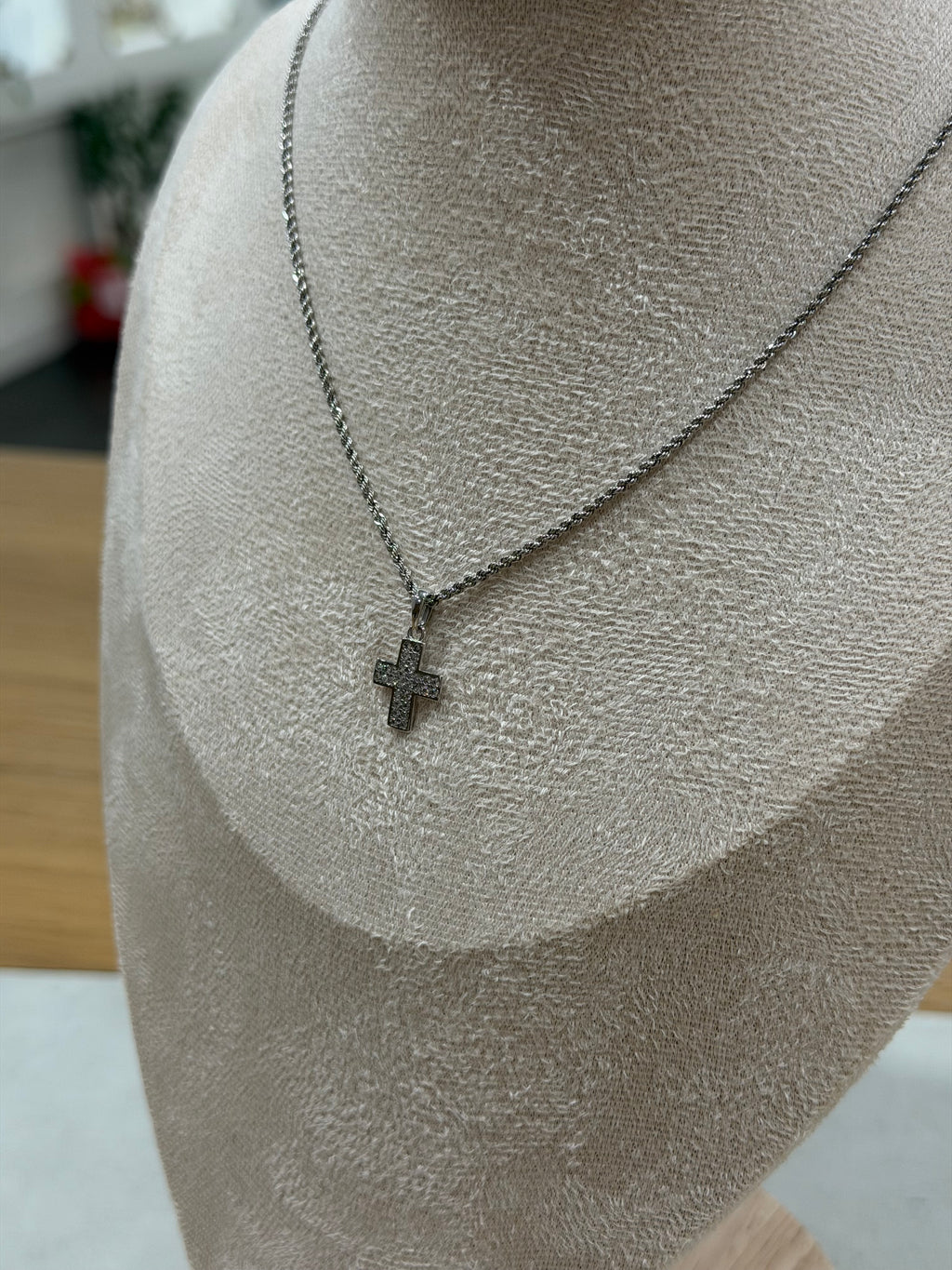 COLLANA ORO 18KT CON CROCE ZIRCONATA