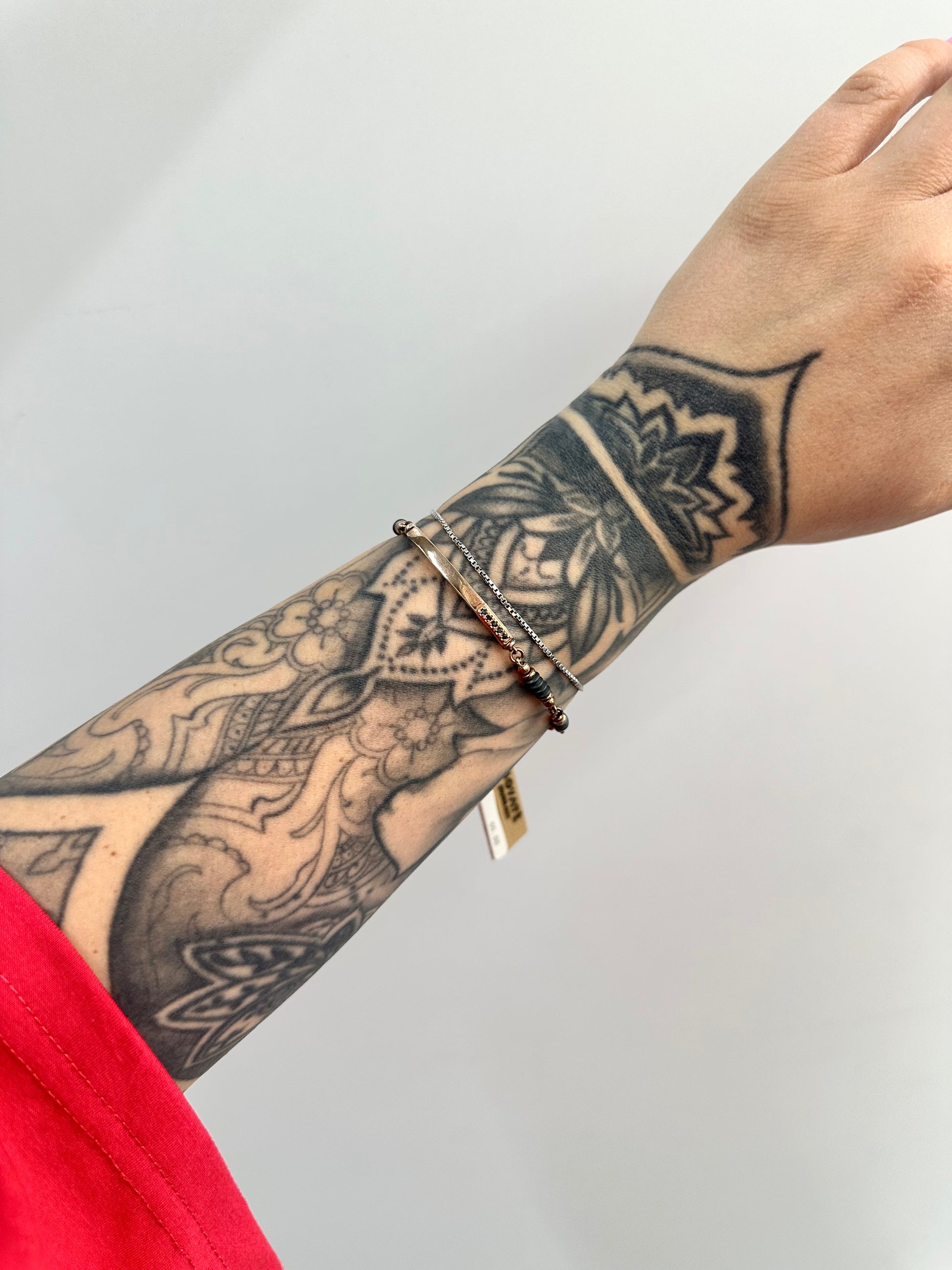 BRACCIALE GOYATÈ CON TARGA ZIRCONATA ARGENTO