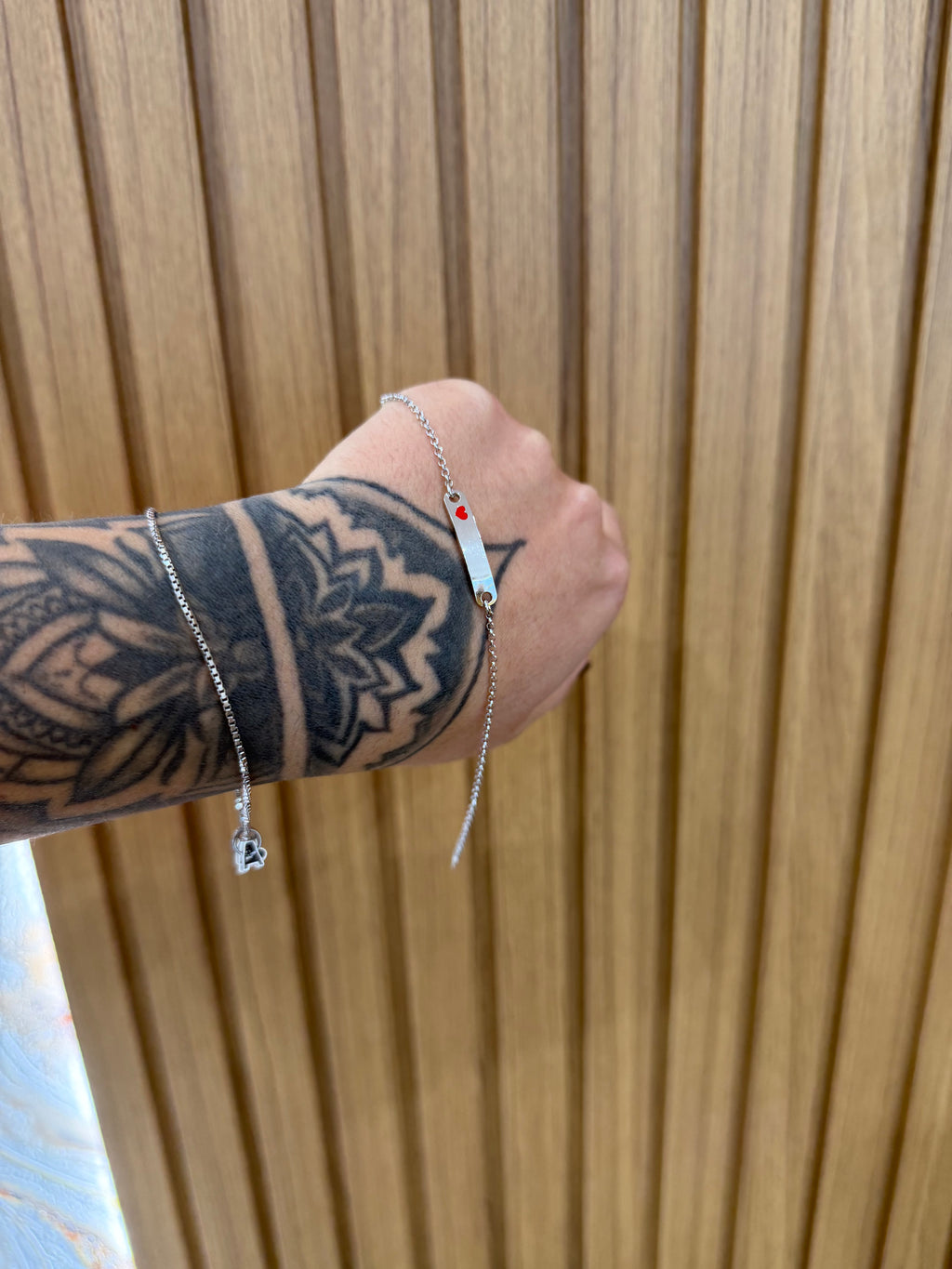 BRACCIALE BATTESIMALE CON CUORE ROSSO ARGENTO