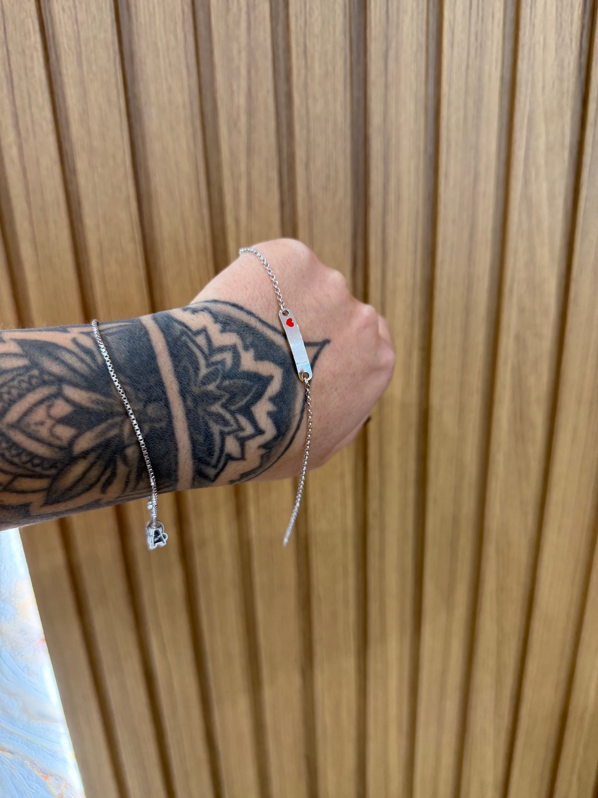 BRACCIALE BATTESIMALE CON CUORE ROSSO ARGENTO