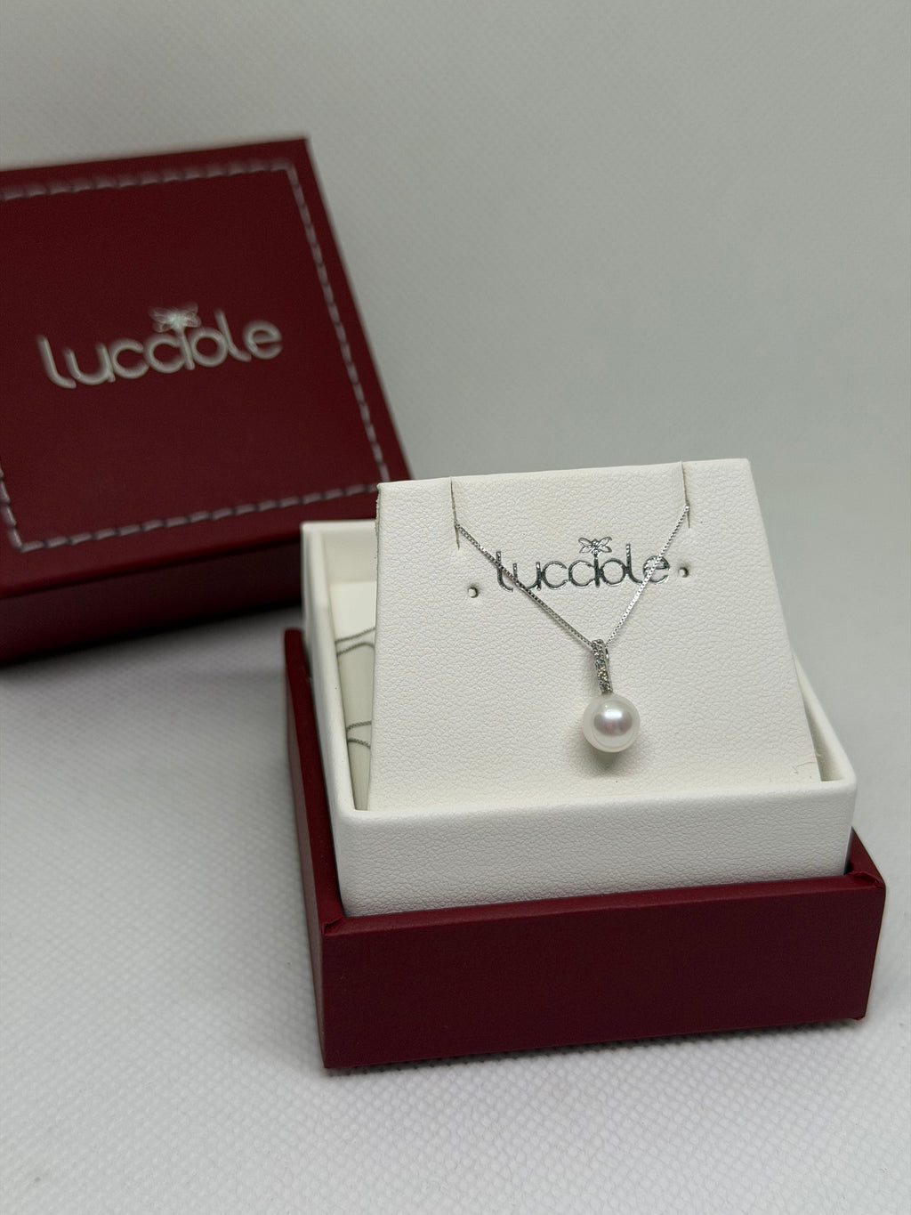 COLLANA ORO 9 CARATI CON PERLA BIANCA ORIGINALE E DIAMANTI LUCCIOLE