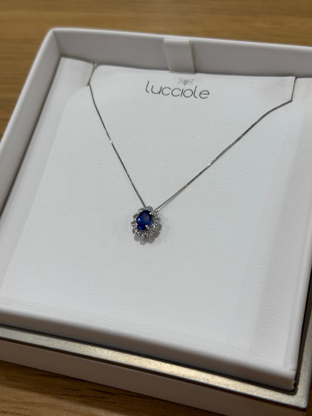 COLLANA KATE ORO 18KT CON DIAMANTI E ZAFFIRO