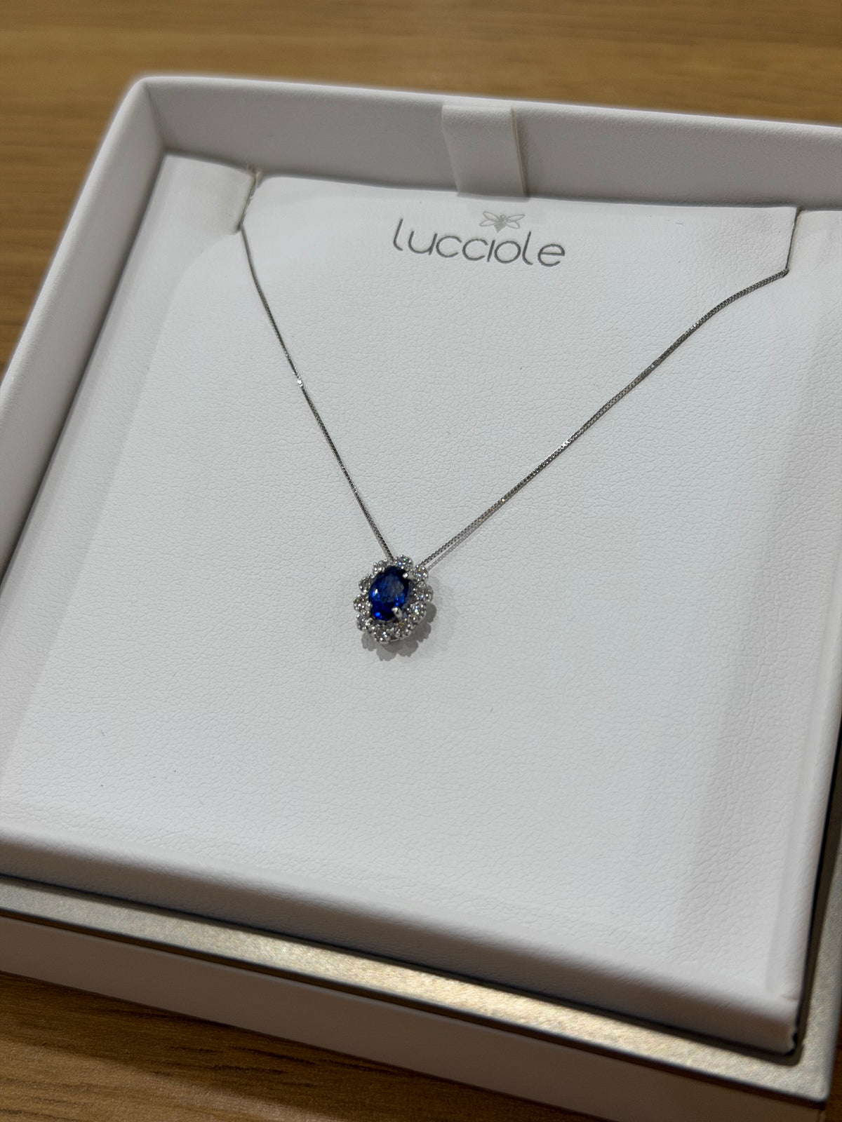 COLLANA KATE ORO 18KT CON DIAMANTI E ZAFFIRO