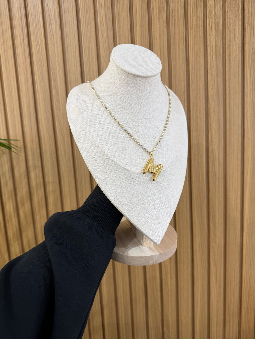 COLLANA MILLE LUCI ORO 18KT CON INIZIALE M ELETTROFORMATA