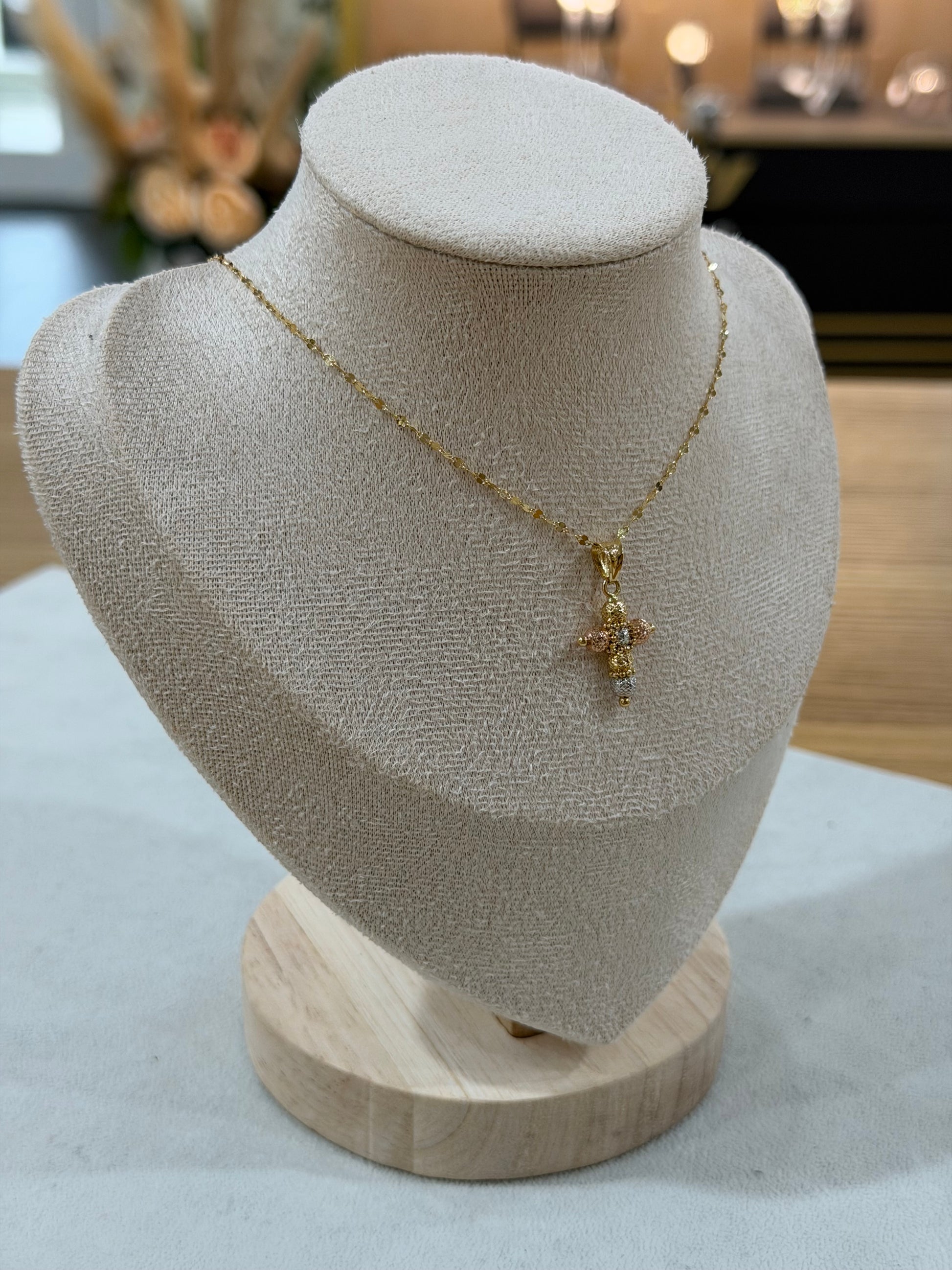 COLLANA IN ORO 18KT CON CROCE MILLE LUCI