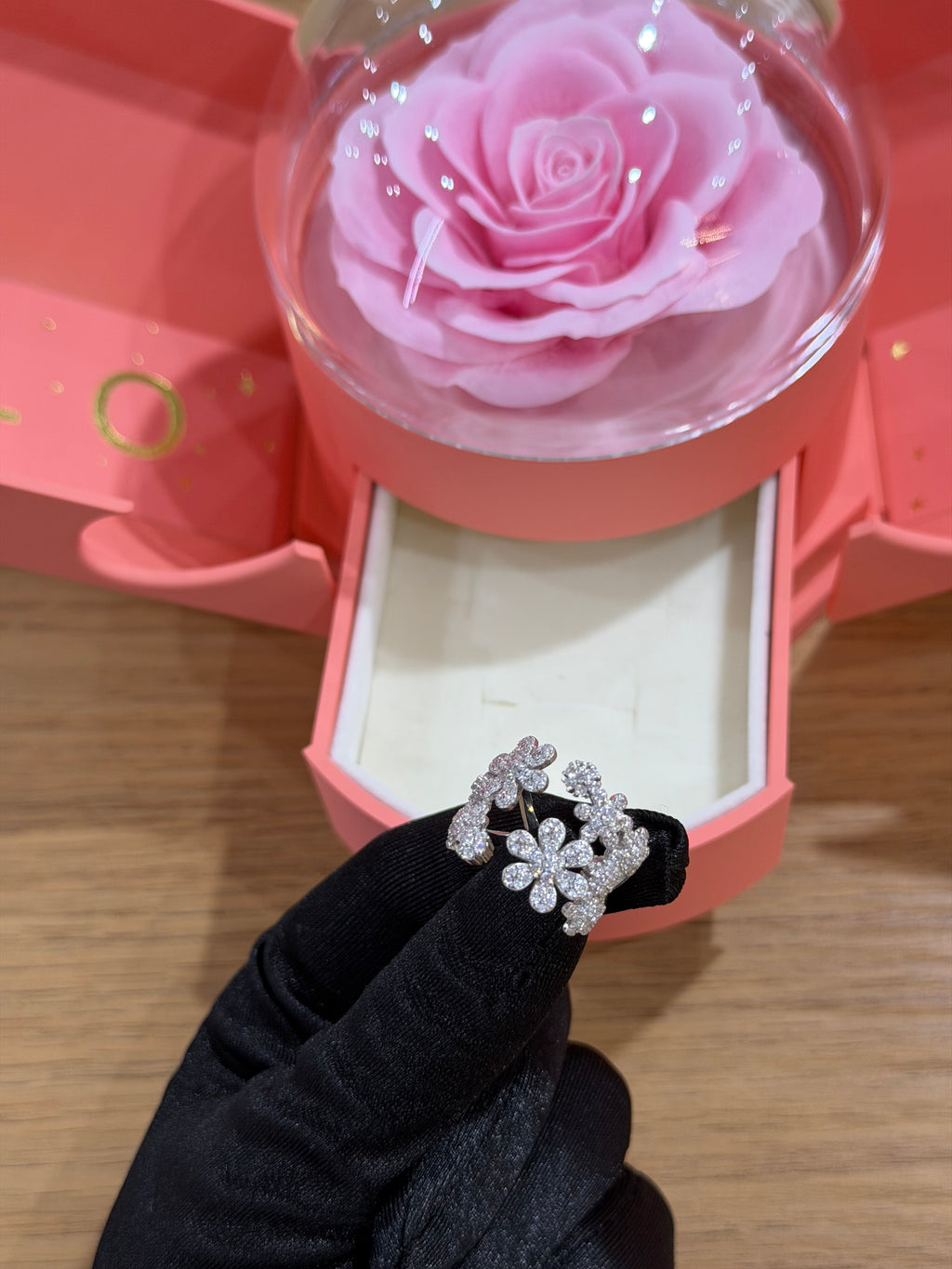 BOX PURE CON ANELLO FLOWERS ARGENTO 925