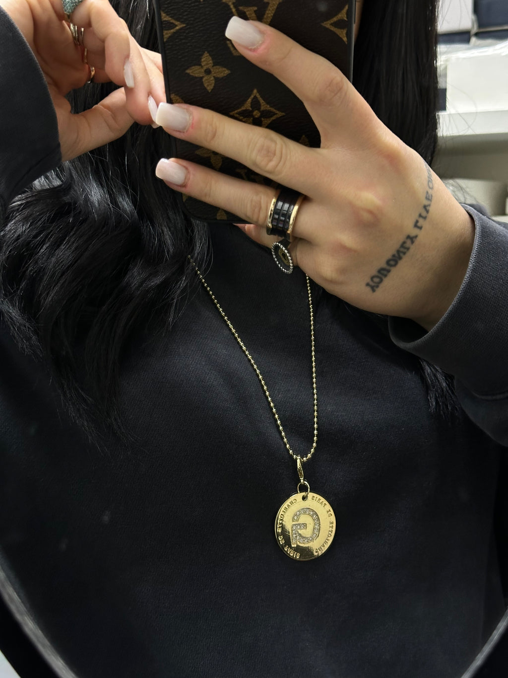 COLLANA INIZIALE IN ACCIAIO CON DORATURA LETTERA G