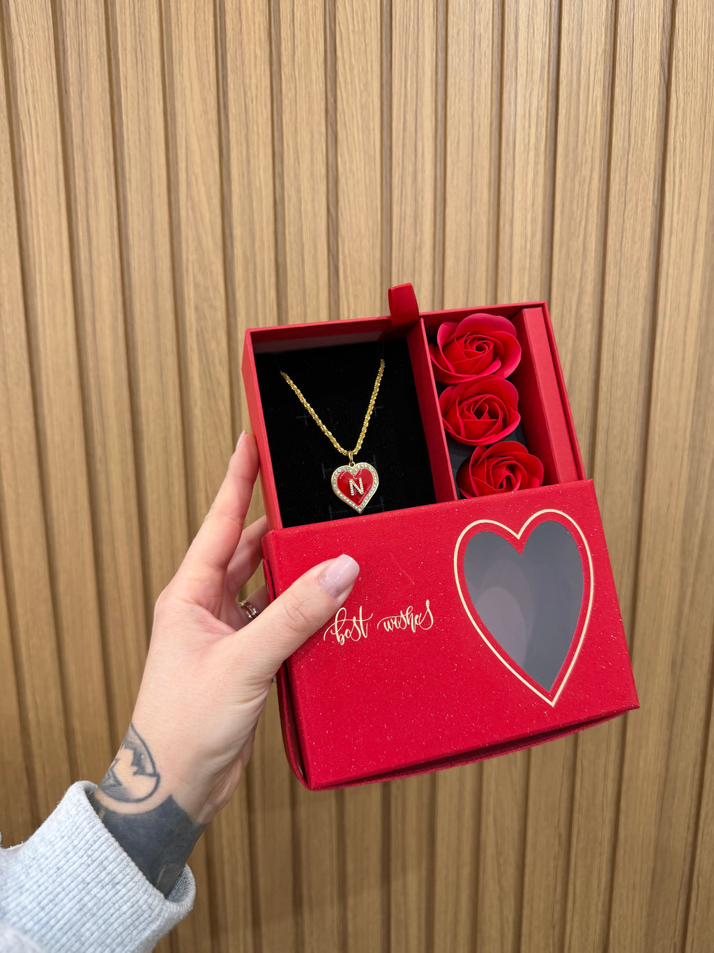 BOX SECRET CON COLLANA CUORE N