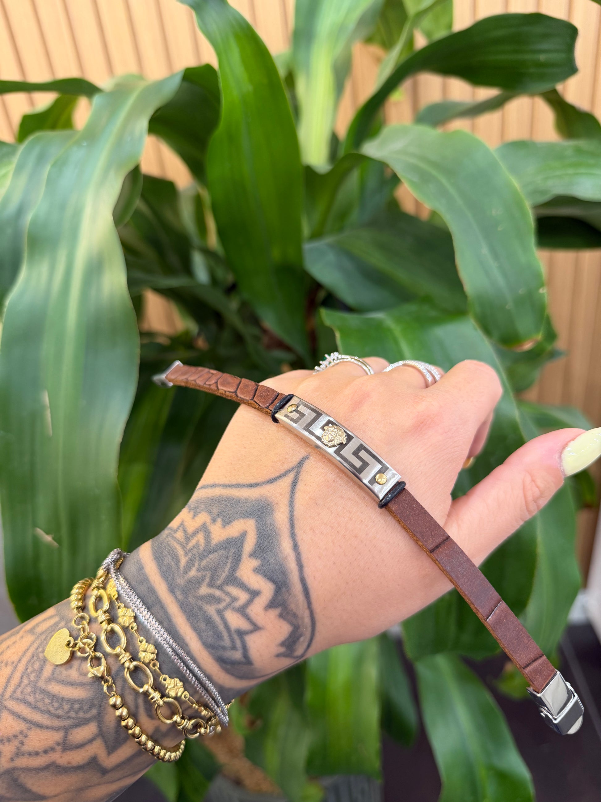 BRACCIALE MEDUSA CUOIO E ACCIAIO