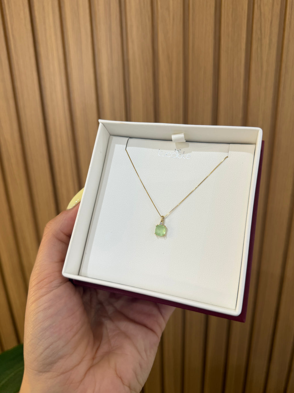 COLLANA LUCCIOLE PIETRA VERDE