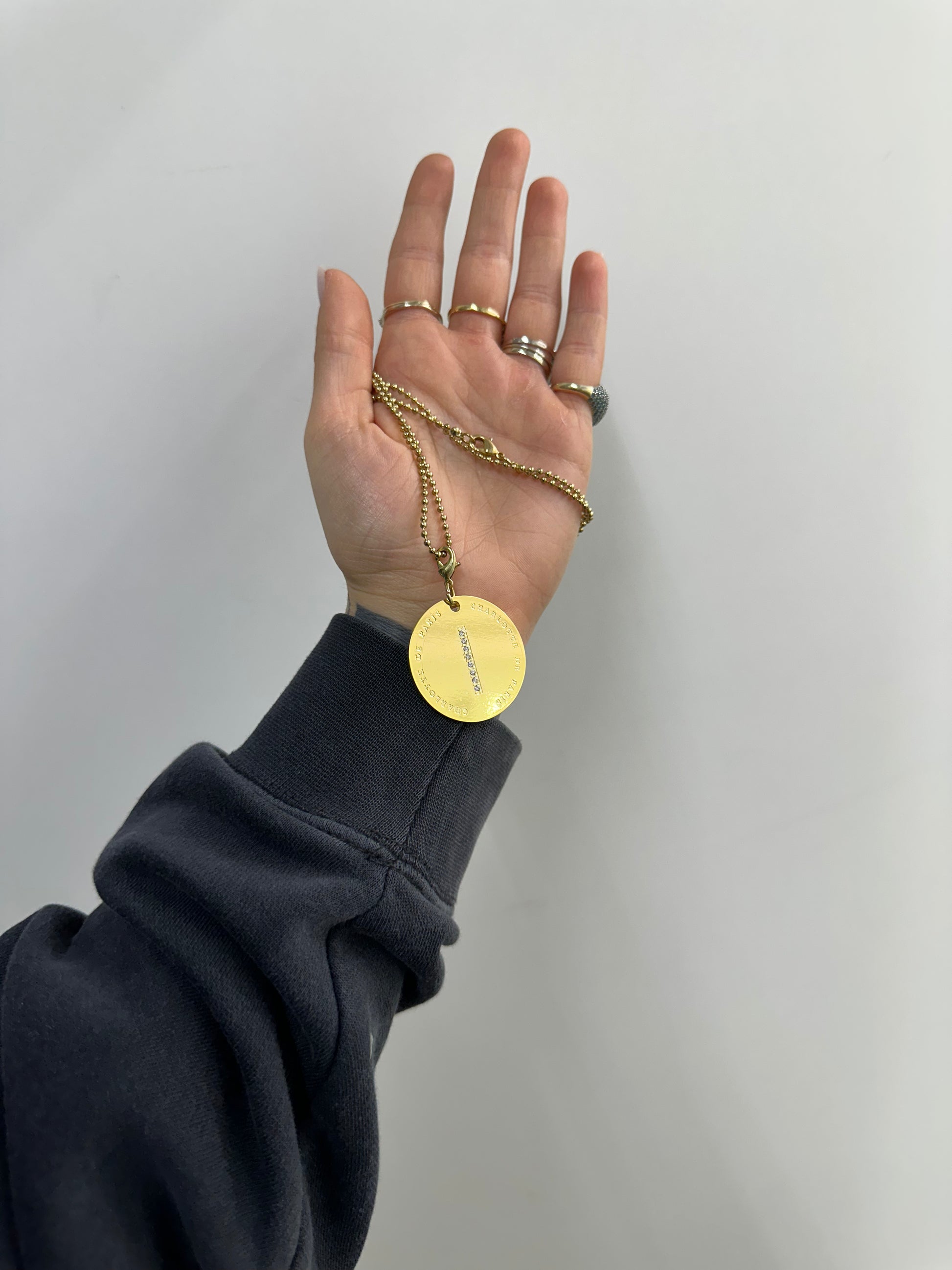 COLLANA INIZIALE IN ACCIAIO CON DORATURA LETTERA I