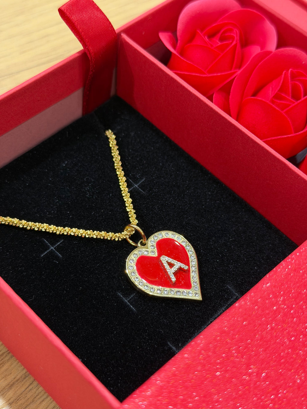 BOX SECRET CON COLLANA CUORE A